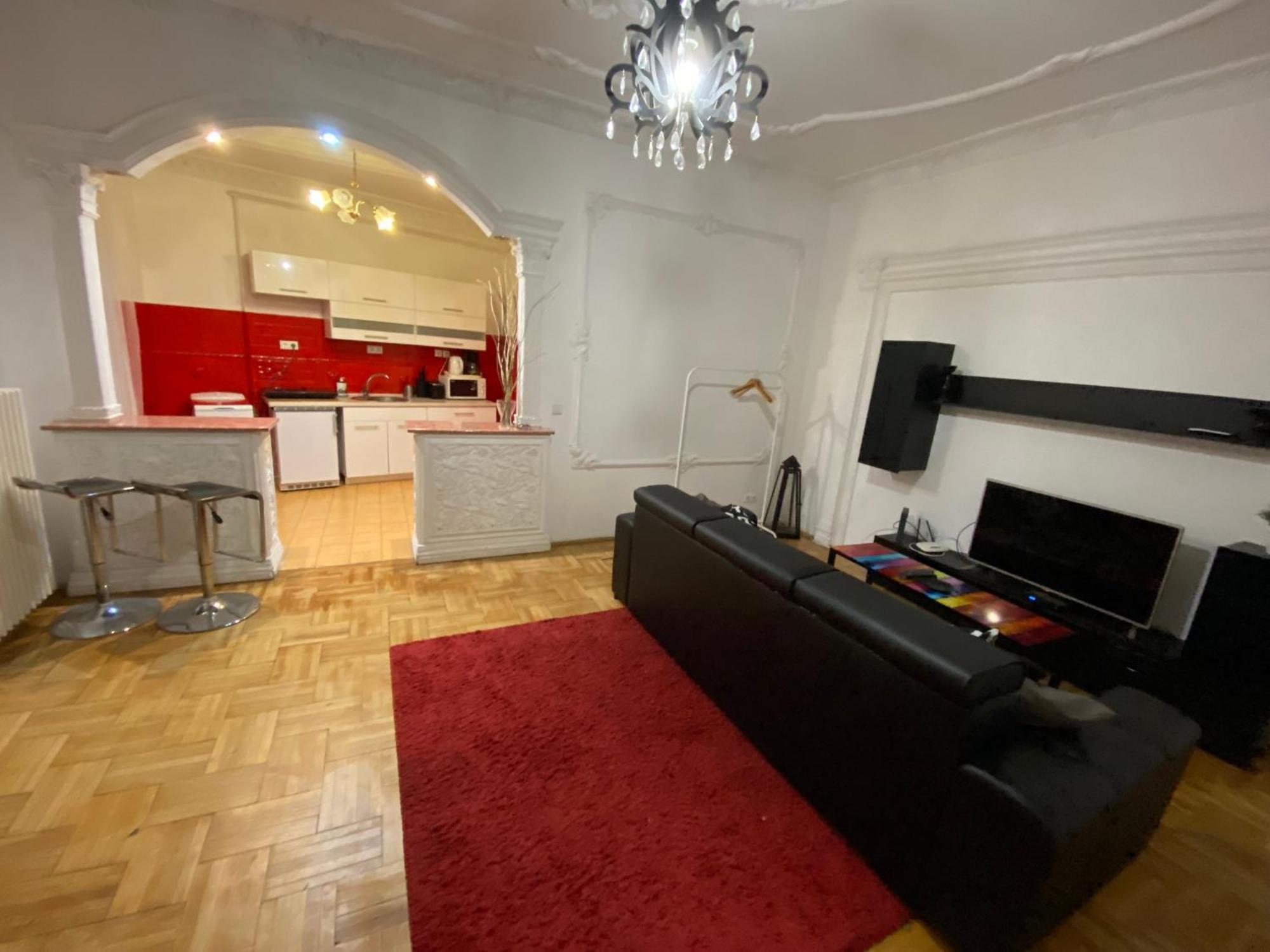 Apartment With Balcony And Ac Next To Danube Budapest Exterior photo