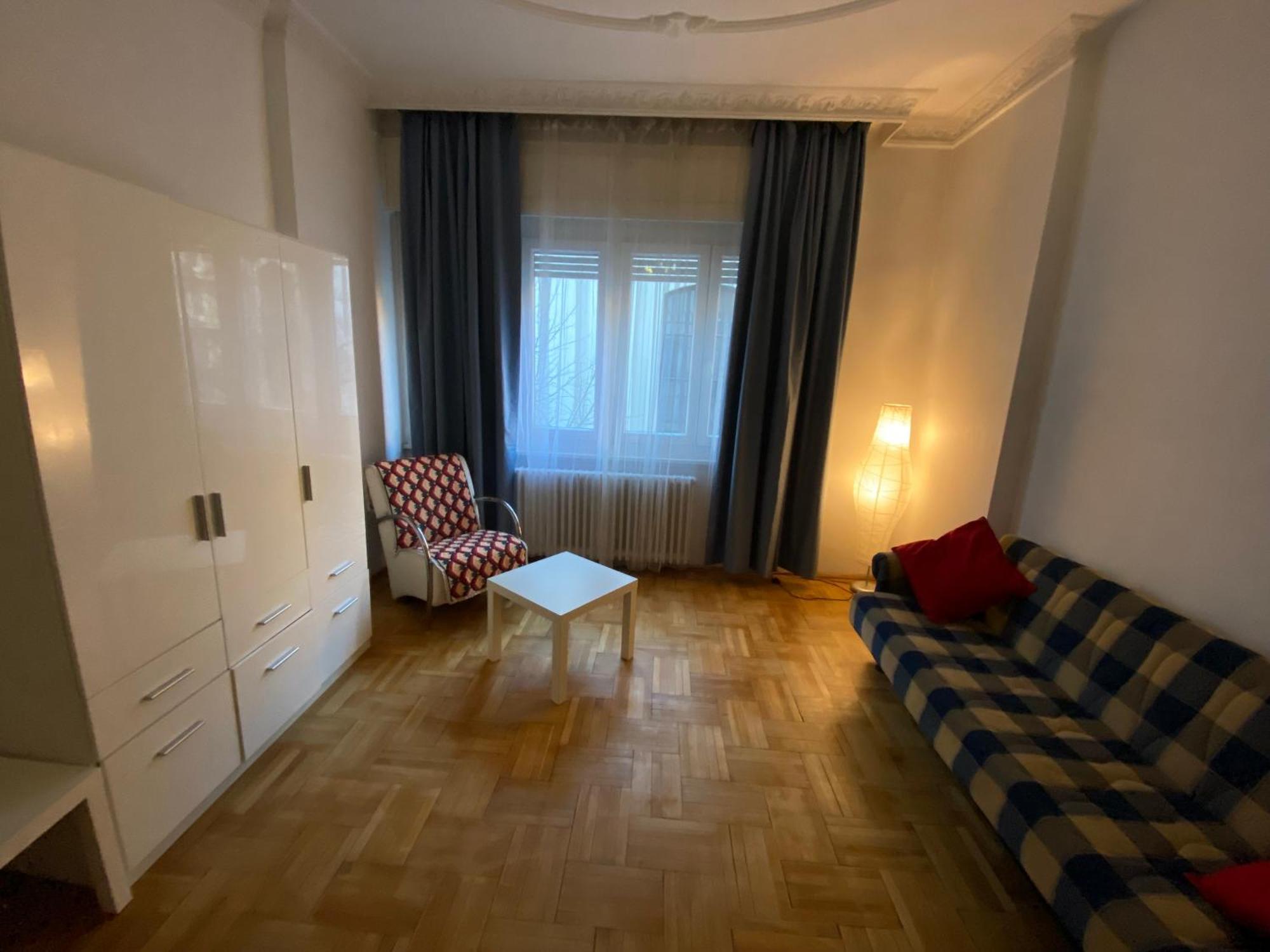 Apartment With Balcony And Ac Next To Danube Budapest Exterior photo